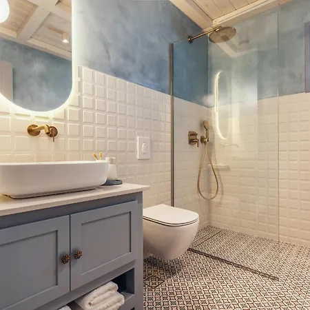 Salty Angel Sea Front Laganas