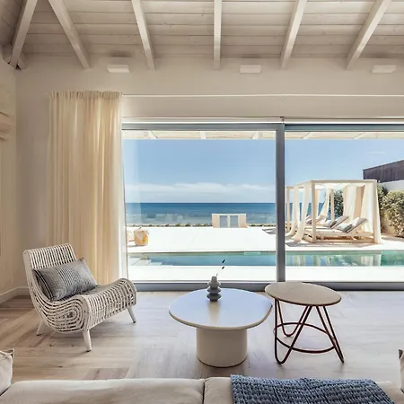 Vila Salty Angel Sea Front *