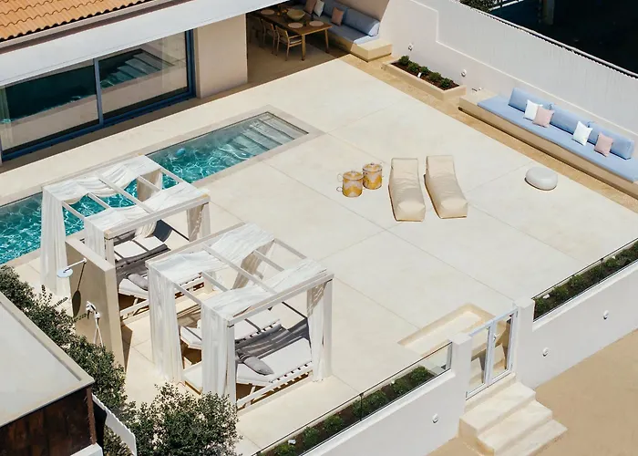 Salty Angel Sea Front Villa