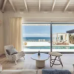 Villa Salty Angel Sea Front *
